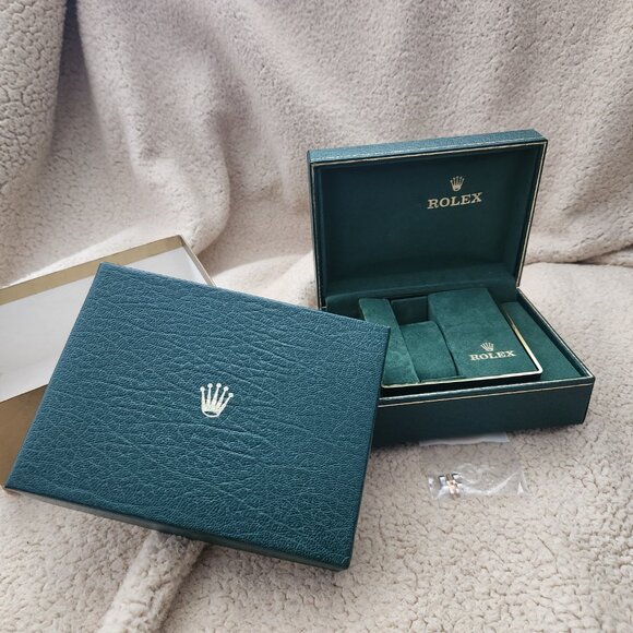 Ladies Gold & Diamond Rolex Oyster Perpetual DateJust - Picture 14 of 14